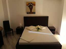 Stars Hotel