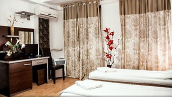 Stars Hotel