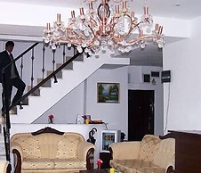 Stars Hotel
