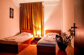 Stars Hotel