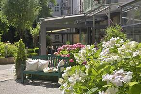 MAXIMILIAN MUNICH Apartments & Hotel