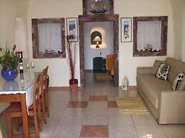 Fotinos Houses