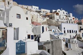 Fotinos Houses