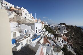 Fotinos Houses