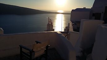 Fotinos Houses