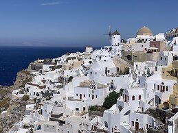 Fotinos Houses