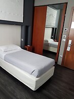Hotel Metropolis