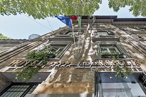 Hotel Metropolis