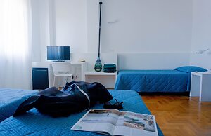 Mistral Hotel