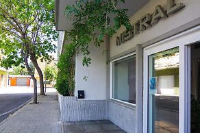 Mistral Hotel