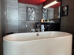 Grand Hotel Times Sherbrooke