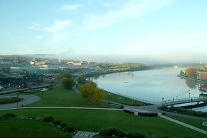 Grand Hotel Times Sherbrooke