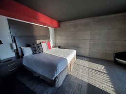 Grand Hotel Times Sherbrooke
