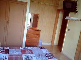 Regis Hotel