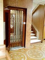 Regis Hotel