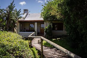 Oyster Bay Lodge