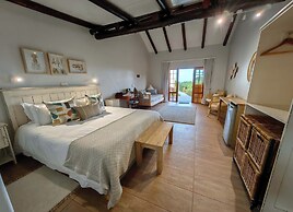 Oyster Bay Lodge