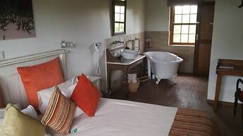 Oyster Bay Lodge