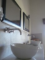 Oyster Bay Lodge