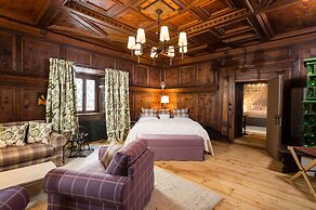 Schloss Prielau Hotel & Restaurants