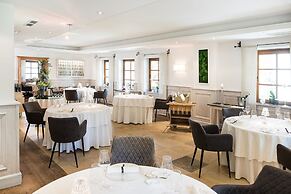 Schloss Prielau Hotel & Restaurants