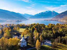 Schloss Prielau Hotel & Restaurants