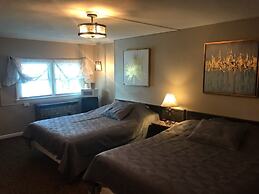 Simmons Motel