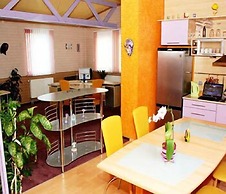 Guest House LT