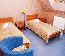 Guest House LT
