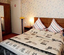 Guest House LT