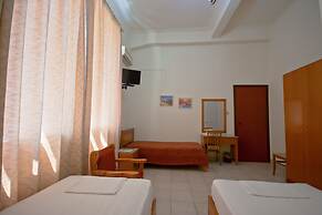 Hotel Lena