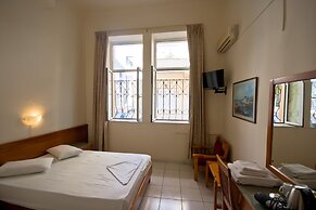 Hotel Lena