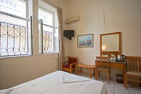 Hotel Lena