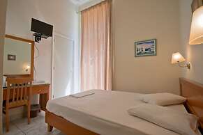 Hotel Lena