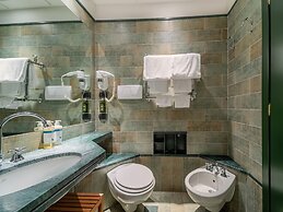 Numa Milan Camperio