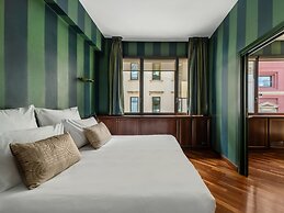 Numa Milan Camperio
