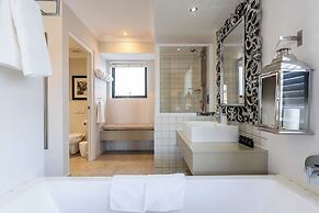 Harbour House Hotel