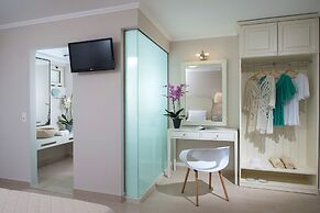 Notos Heights Hotel & Suites