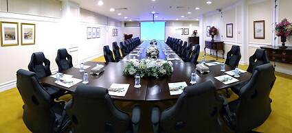 Habitat Hotel All Suites - Jeddah