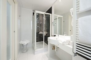 NEO Hotel