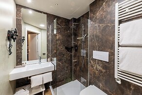 NEO Hotel