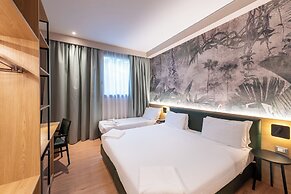 NEO Hotel