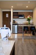 Hotel Crown Victoria