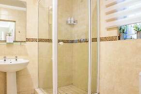 Sunrock Guesthouse