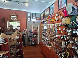 Sunrock Guesthouse