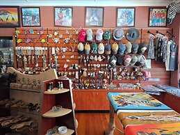 Sunrock Guesthouse