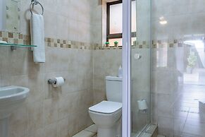 Sunrock Guesthouse