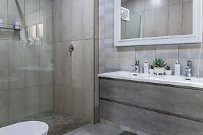Sunrock Guesthouse