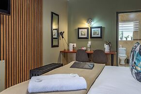 Sunrock Guesthouse