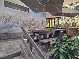 Sunrock Guesthouse